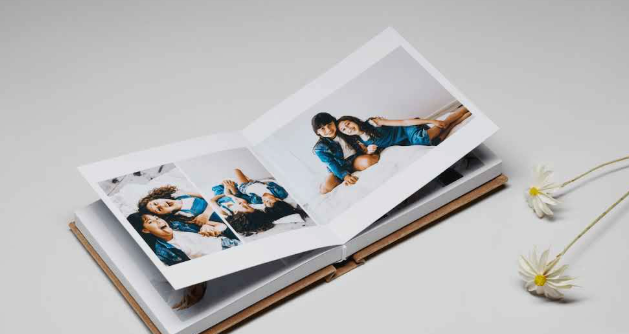 PhotoBook Test